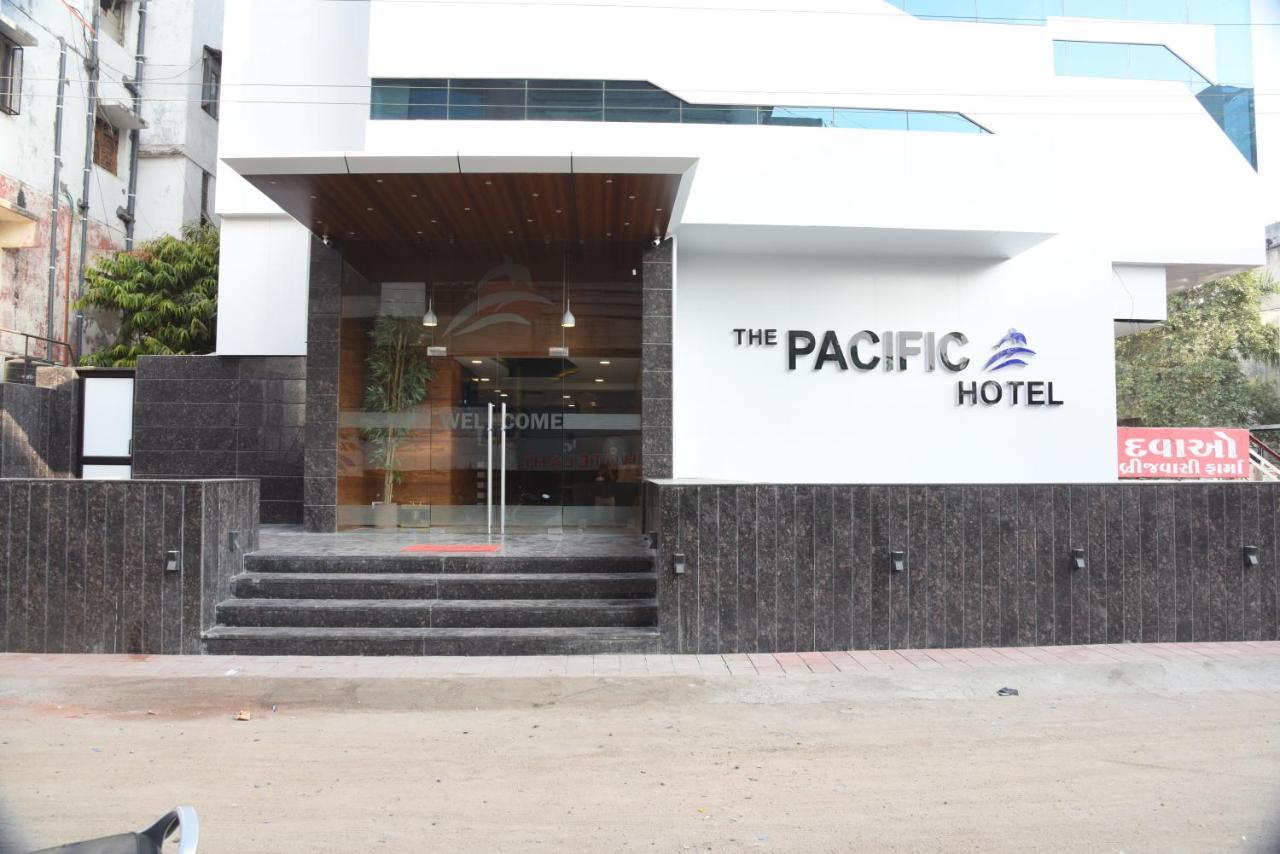 The Pacific Hotel Vadodara Exterior photo